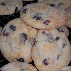 Amish Raisin Puff Cookies